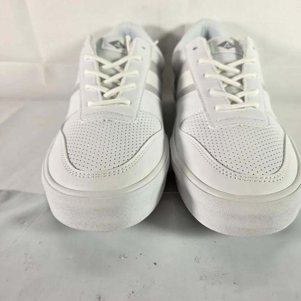 Sperry‎ Halyard Retro Lace Up White Men's Sneaker 11.5 W STS24067 New in Box